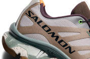 Sneakers Salomon XT-4 OG Bodega The Glider en mesh technique avec Agile Chassis System et semelle Contagrip dans un design collaboratif premium.