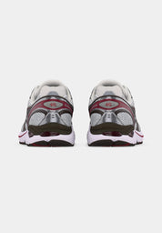 Sneaker ASICS GT-2160 White Oxblood en mesh blanc avec détails bordeaux et amorti GEL pour un confort optim