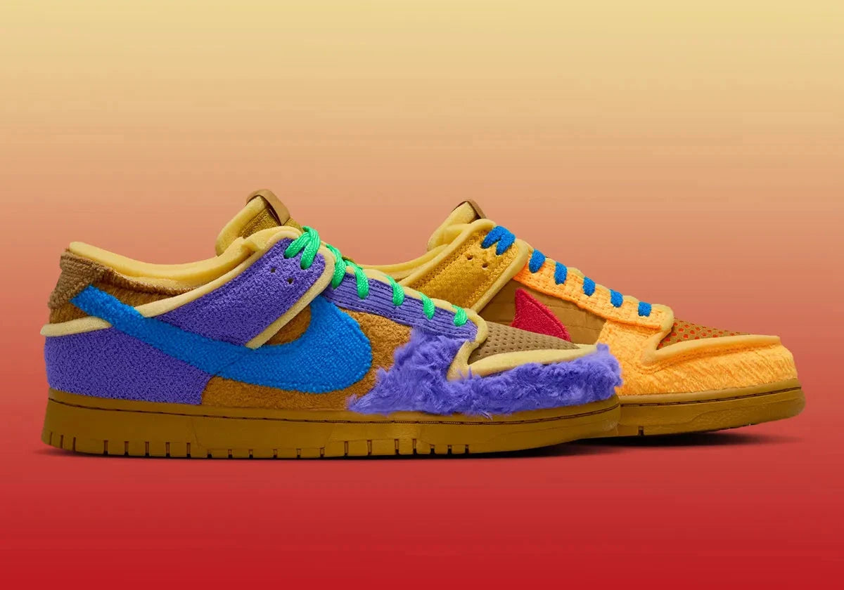 Nike Dunk Low Cactus Plant Flea Market Swamp Sponge Psychic Purple avec tige asymétrique en textile, suède, velours côtelé, tissu éponge et fausse fourrure, détails en mousse apparente et semelle cupsole en caoutchouc.