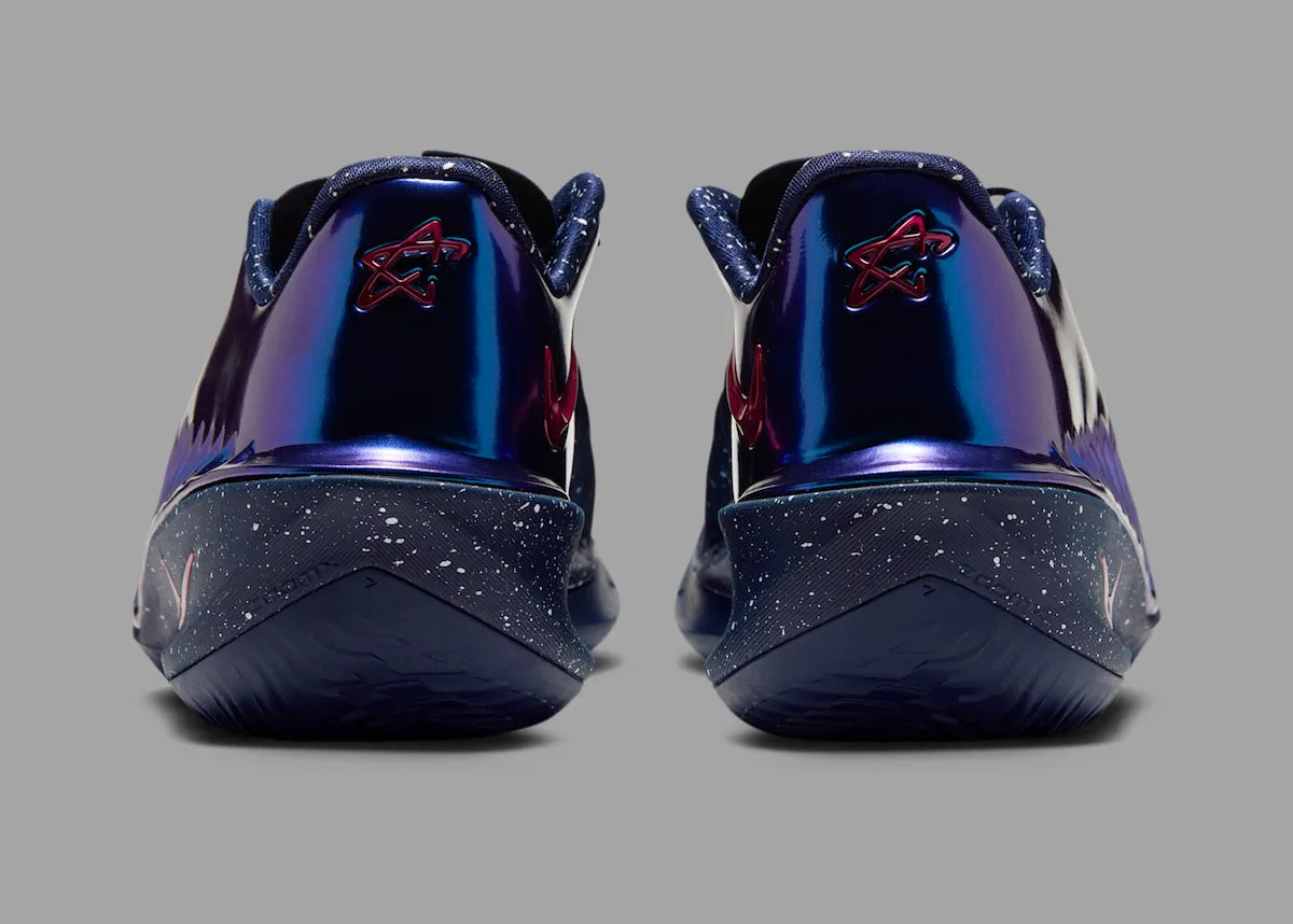 Nike Air Zoom GT Cut 4 Cade Cunningham College Navy PE, sneaker de basketball Nike bleu marine en édition Player Exclusive associée à Cade Cunningham vue de profil. 