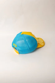 Casquette Torom Jaune/Bleu – casquette streetwear en coton premium jaune et bleu avec logo brodé, vue de dos