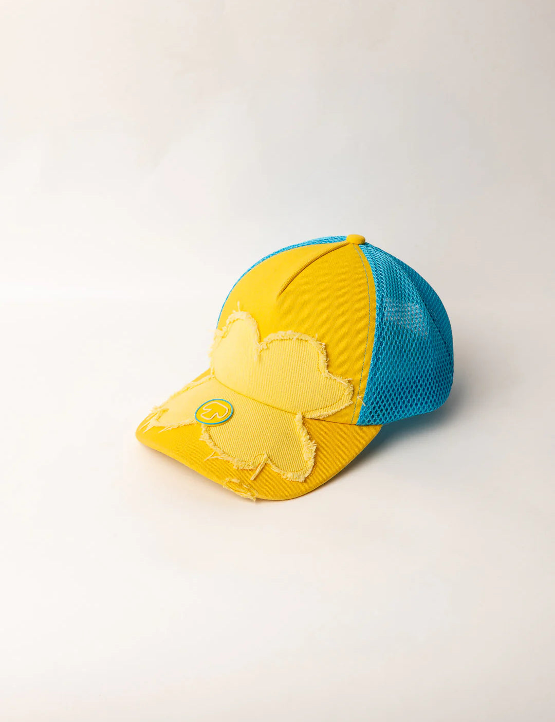 Bleu – casquette streetwear en coton premium jaune et bleu avec logo brodé, vue de face