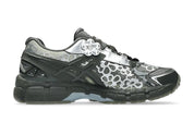 chaussure de running asics gel kayano 20 vert kaki cecilie bahnsen, KAKI, argenté, semelle légère, vue de profil