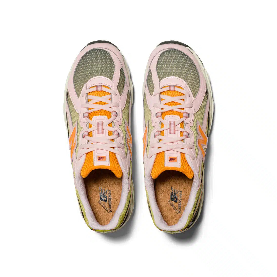 chaussure de sport NEW BALANCE 740 CONCEPT VERT COLORE , semelle confortable , vue de haut