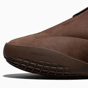 Sneakers Converse SHAI 001 Lux Truffle marron en matériaux techniques premium avec semelle performante et design sculptural moderne.