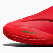 Sneakers Converse SHAI 001 Winter Red rouges en matériaux techniques premium avec semelle performante et design sculptural moderne.