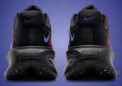 Sneakers Nike Vomero Premium femme en Black, Sapphire et Rose avec mesh respirant et amorti Zoom Air premium.
