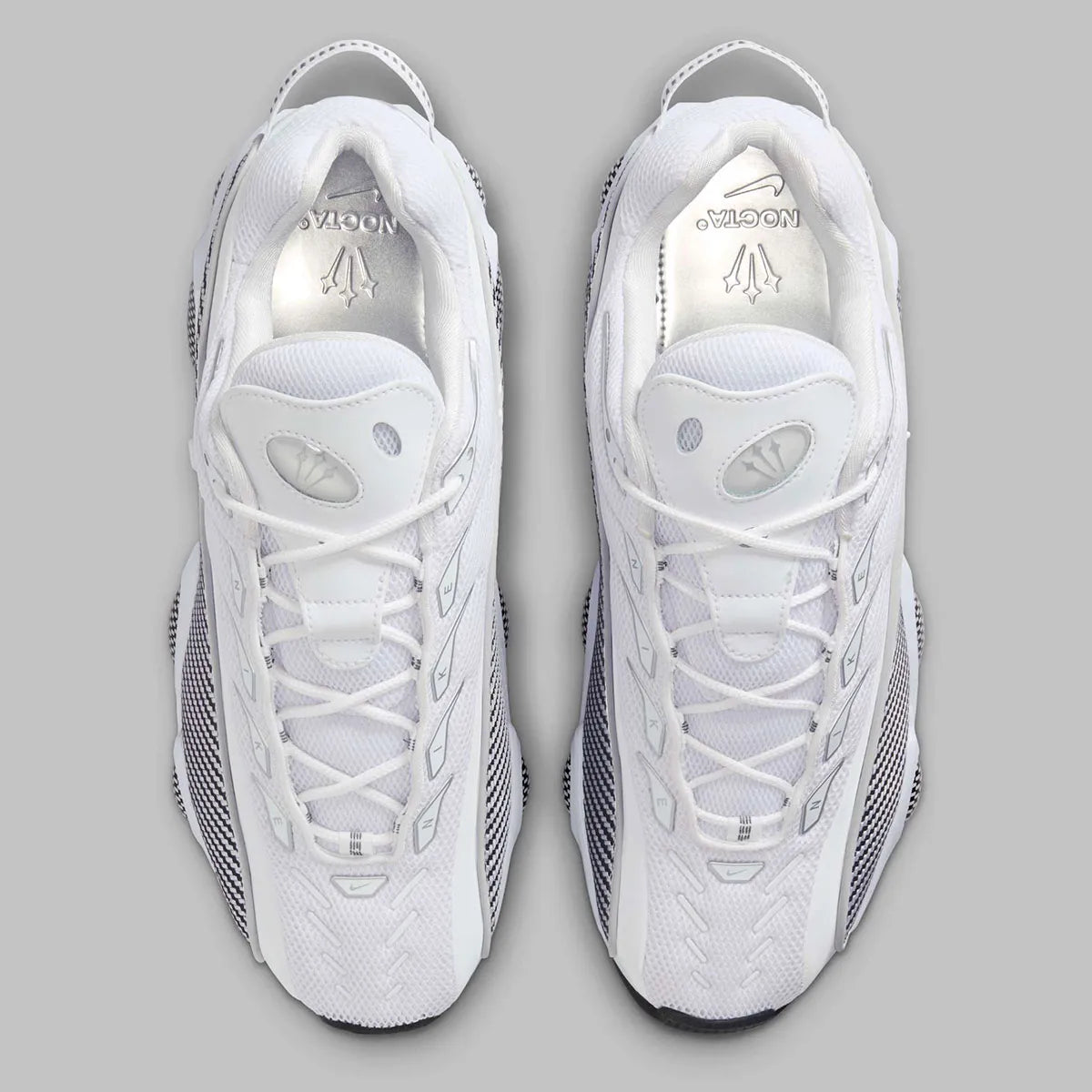 Chaussures Nike NOCTA Glide Drake – basket mode homme coloris noir et blanc - baskets modernes et confortables - collection NOCTA