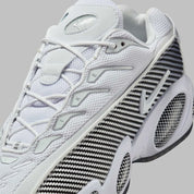 Chaussures Nike NOCTA Glide Drake – basket mode homme coloris noir et blanc - baskets modernes et confortables - collection NOCTA