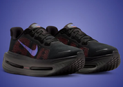 Sneakers Nike Vomero Premium femme en Black, Sapphire et Rose avec mesh respirant et amorti Zoom Air premium.