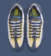 Sneakers Nike Air Max 95 SB Eric Koston bleu obsidian et jaune en matières renforcées avec amorti Air Max visible et design iconique. Vue du dessous 
