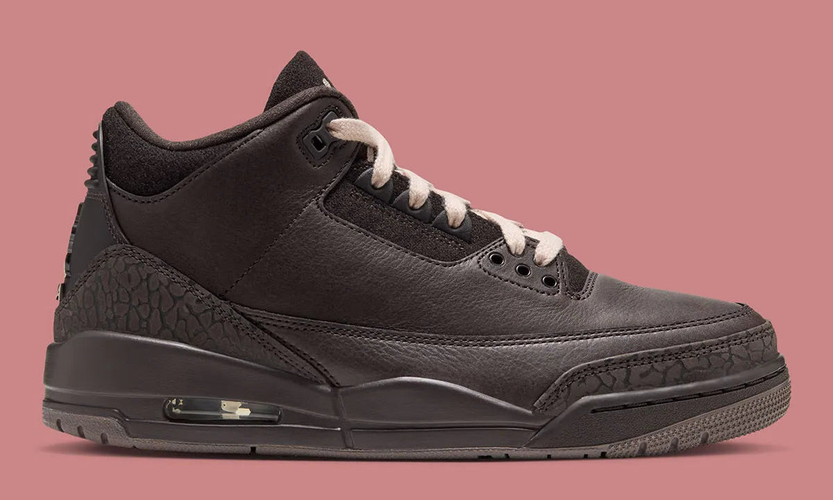 Air Jordan 3 Retro Fireside CK9246-200 en cuir et nubuck marron avec Elephant Print, lacets Rust Pink, Jumpman blanc et semelle gum.