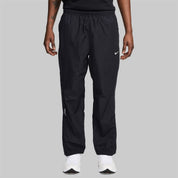 Nike x NOCTA Drake Northstar Nylon Track Pants Anthracite Grey, pantalon de survêtement en nylon gris anthracite avec poches zippées et logos NOCTA.