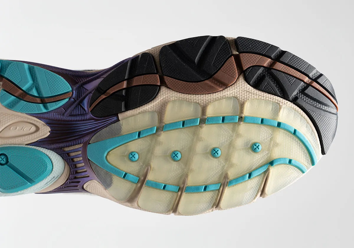 Saucony ProGrid Omni 9 Footpatrol Blue Brown
