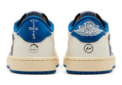 Baskets Jordan 1 Low OG SP Travis Scott x Fragment – coloris Sail Military Blue avec Swoosh inversé
