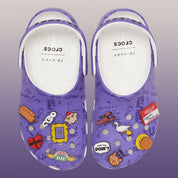 Crocs Classic Clog Friends inspirées de la série Friends, avec design exclusif, bride pivotante et semelle légère en résine Croslite™.