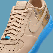 Sneakers Nike Air Force 1 Low Protro Kobe Bryant Linen beige en cuir premium avec détails signature et amorti Air iconique