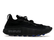 Nike Mind 002 Flyknit Fragment Black en maille Flyknit noire avec semelle sculptée ergonomique et détails signature Fragment Design.