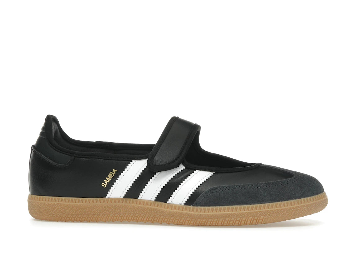 Sneaker adidas Samba Jane Black White Gum en cuir noir avec bandes blanches, bride Mary Jane et semelle gomme rétro emblématique.Vue de coter 