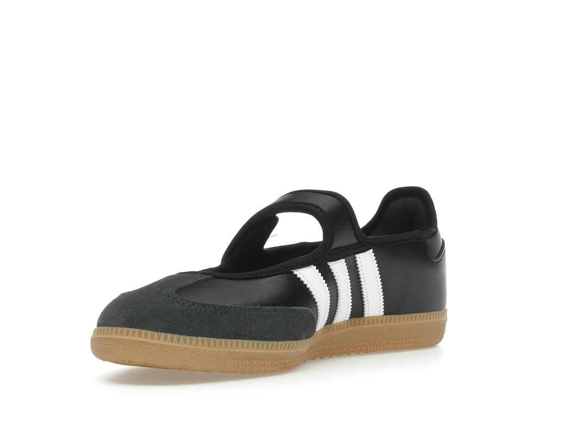 Sneaker adidas Samba Jane Black White Gum en cuir noir avec bandes blanches, bride Mary Jane et semelle gomme rétro emblématique.Vue de coter 