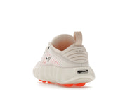 Nike Mind 002 Sail crème en mousse technique avec semelle sculptée ergonomique et confort sensoriel innovant.