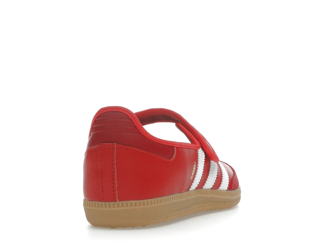 Sneaker adidas Samba Jane Scarlet White Gum en cuir rouge avec bandes blanches, bride Mary Jane et semelle gomme rétro emblématique.Vue arrières 