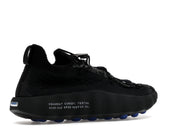 Nike Mind 002 Flyknit Fragment Black en maille Flyknit noire avec semelle sculptée ergonomique et détails signature Fragment Design.