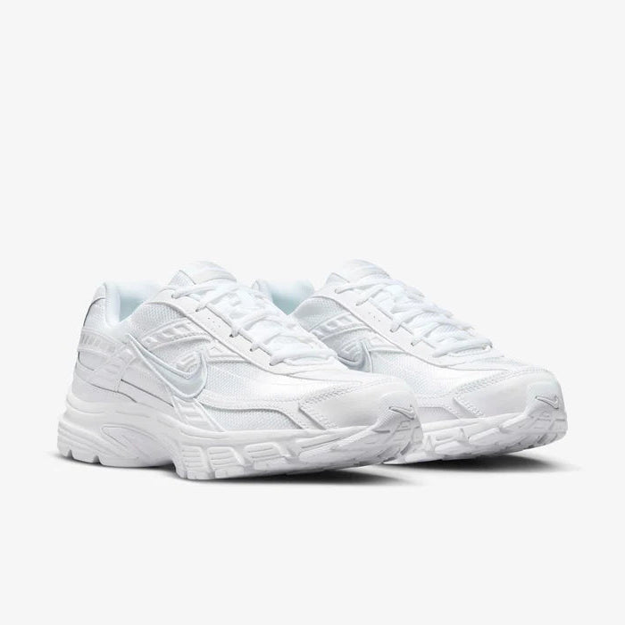chaussure toute blanche nike initiator confortable 