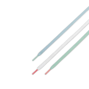 Image de la Jordan 2 Rétro J Balvin, sneaker en cuir blanc avec dégradés pastel, logo Wings iridescent et smiley brodé au talon. (lacets)