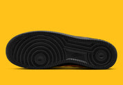 Sneakers Nike Air Force 1 Low Ja Morant Let Me Be Ja noires en cuir premium avec détails graphiques signature et amorti Air