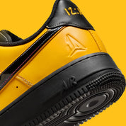 Sneakers Nike Air Force 1 Low Ja Morant Let Me Be Ja noires en cuir premium avec détails graphiques signature et amorti Air