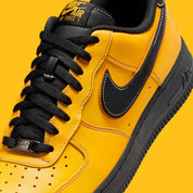 Sneakers Nike Air Force 1 Low Ja Morant Let Me Be Ja noires en cuir premium avec détails graphiques signature et amorti Air