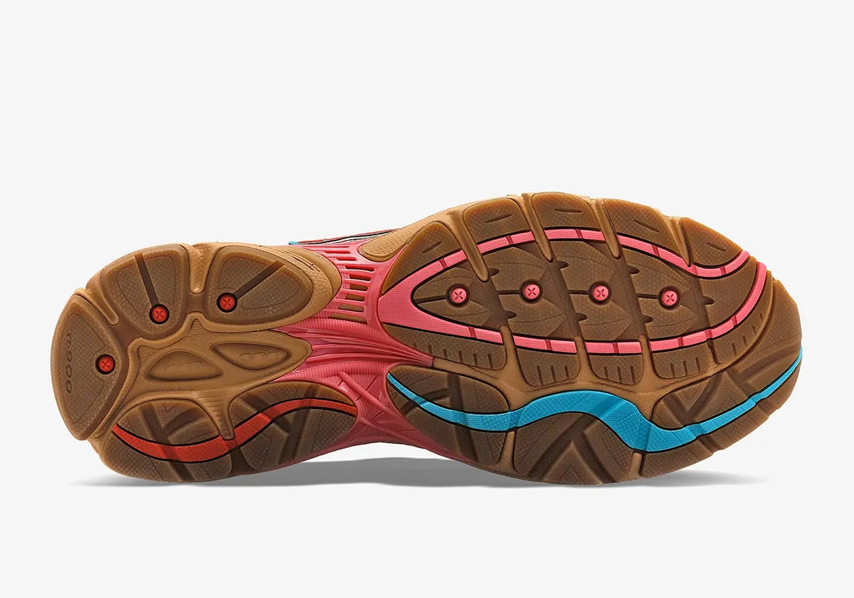 Saucony ProGrid Omni 9
Jae Tips To Do List Tan