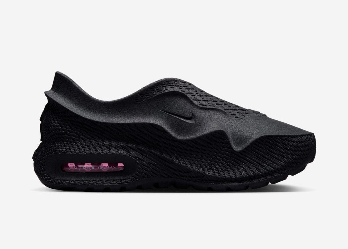 Nike Air Max 1000.2 Black Pink Spell avec tige en textile noir, empiècements synthétiques, détails Pink Spell, technologie Air visible et silhouette moderne.