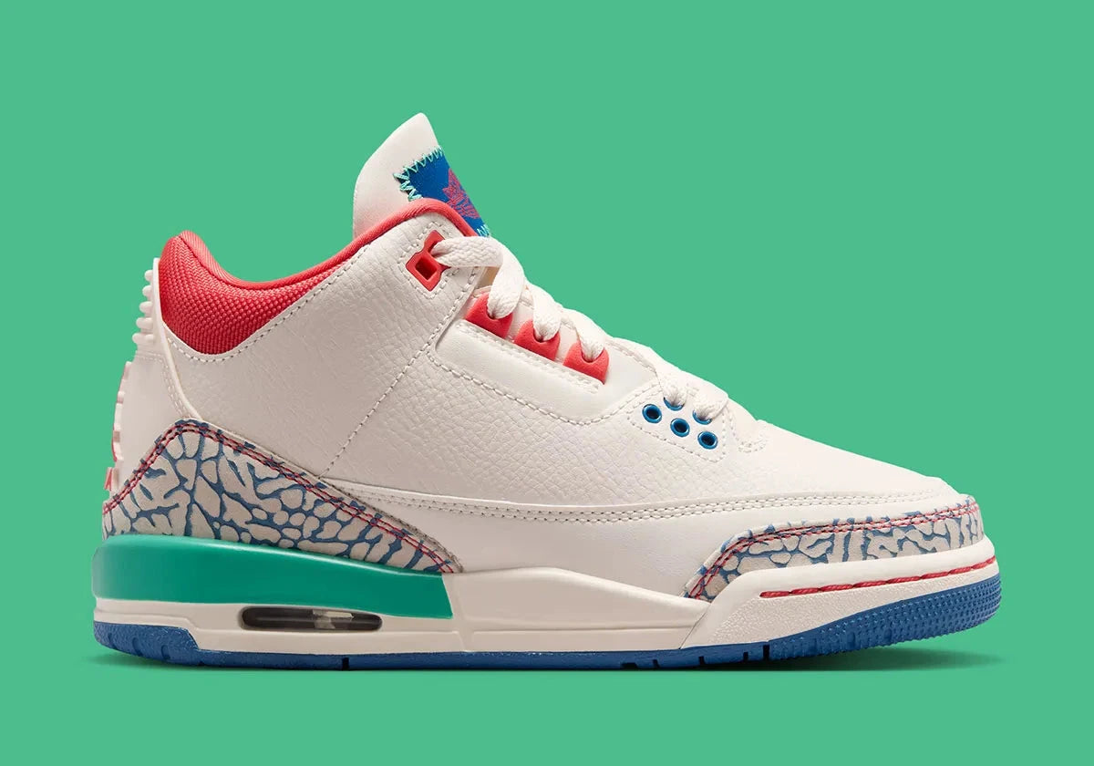 Air Jordan 3 Retro Play Your Way, sneaker Jordan Brand au design rétro basketball avec silhouette Air Jordan 3 et unité Nike Air visible au talon vue de profil. 