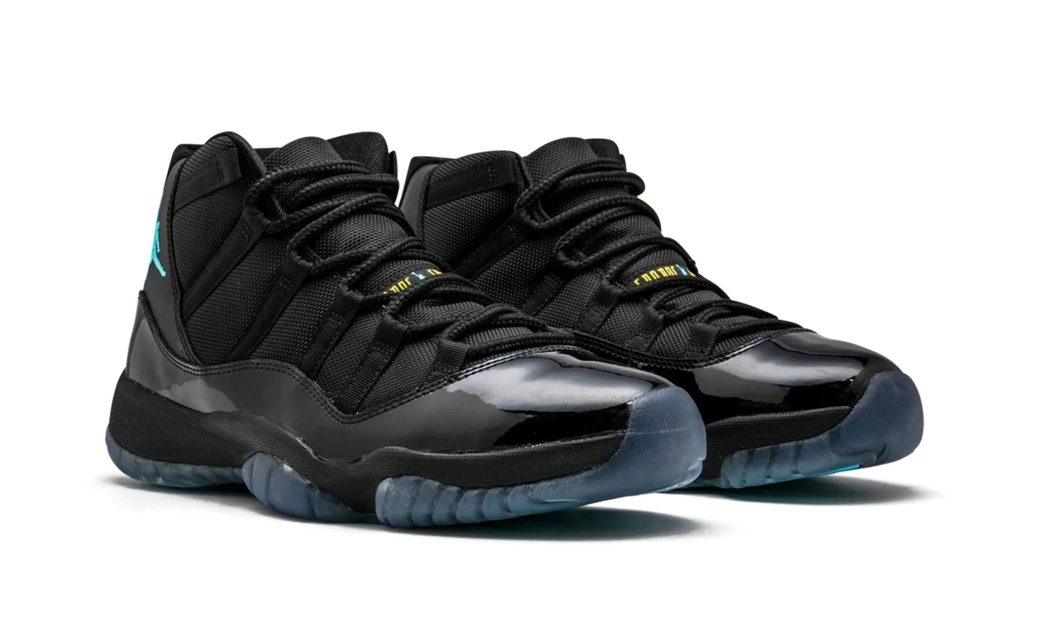 Jordan 11 Retro Gamma Blue de profil