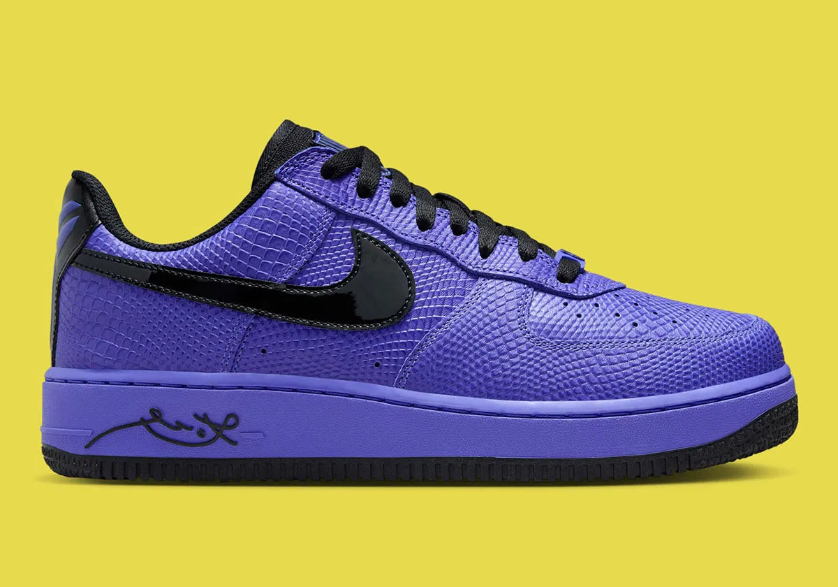Baskets Nike Air Force 1 Low Protro, Kobe Bryant x FC Barcelona, Persian Violet, édition limitée de collection, vue de coté extérieur