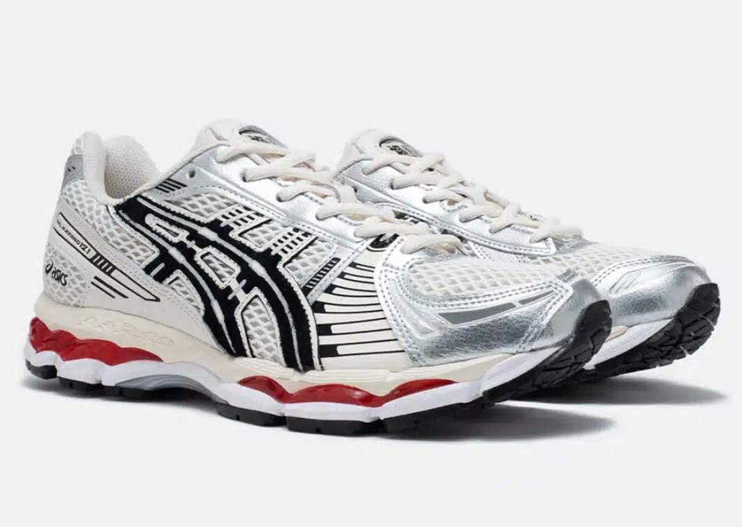 Sneaker ASICS Gel-Kayano 12.1 Lapstone & Hammer The Spark en mesh technique et matériaux premium avec amorti GEL et design rétro-running exclusif.