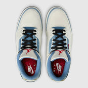 Sneakers Air Jordan 3 Retro en denim premium Levi’s, coloris Blue Denim avec éléments signature et amorti Air visible.
