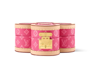 Louis Vuitton Blooming Box, boîte à bijoux rigide en toile Monogram marron en forme de fleur avec cuir et serrure S dorée.