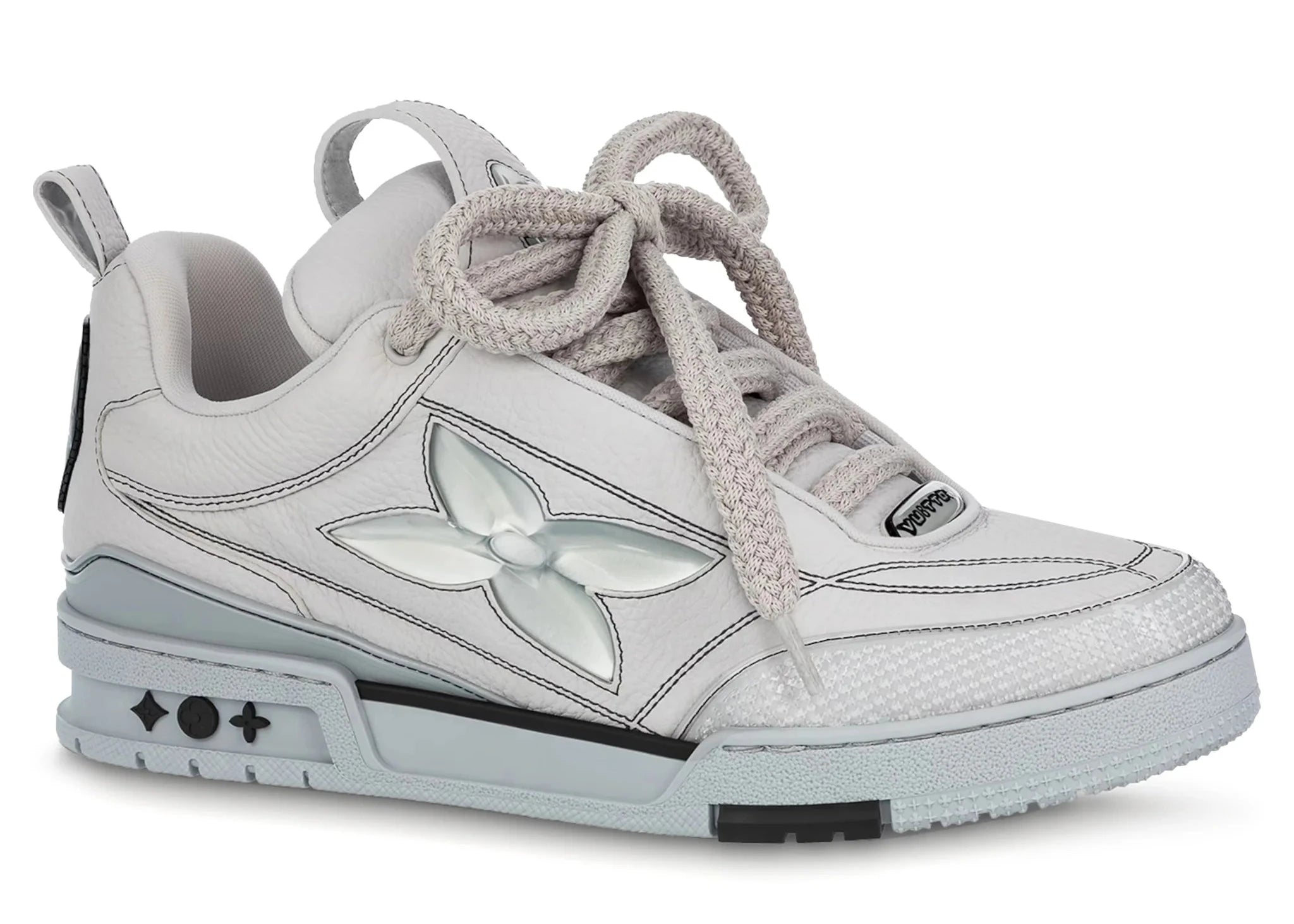 Louis Vuitton LV Skate Sneaker Grey, sneaker de luxe Louis Vuitton grise inspirée du skate avec matériaux premium et finitions haut de gamme.