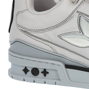 Louis Vuitton LV Skate Sneaker Grey, sneaker de luxe Louis Vuitton grise inspirée du skate avec matériaux premium et finitions haut de gamme.