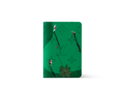 Louis Vuitton Golf Pocket Organizer Green, porte-cartes vert en toile Monogram avec scène miniature de golfeurs et motif LV.