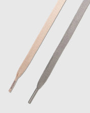 Lacets de la air Jordan 6 A Ma Manière en suede Smokey Mauve avec accents crème et amorti Air visible.