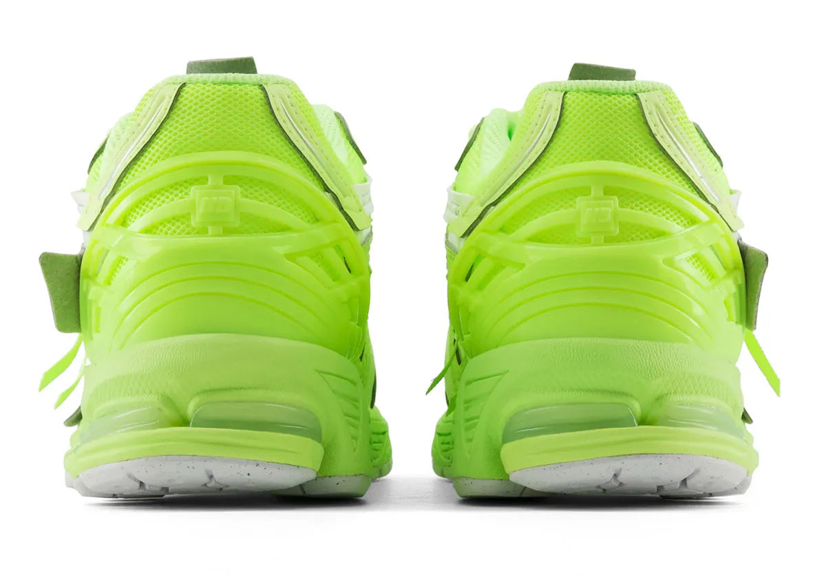 chaussure de ville new balance 1906A vert fluo été , semelle confortable , vue de derrière