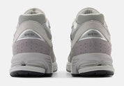 New Balance 2002r gore tex vu de derrière