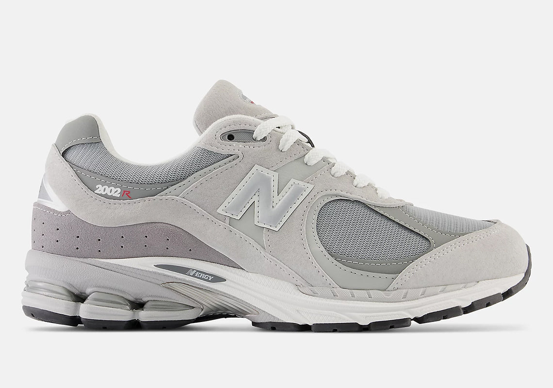 New Balance 2002R Gore-Tex Concrete