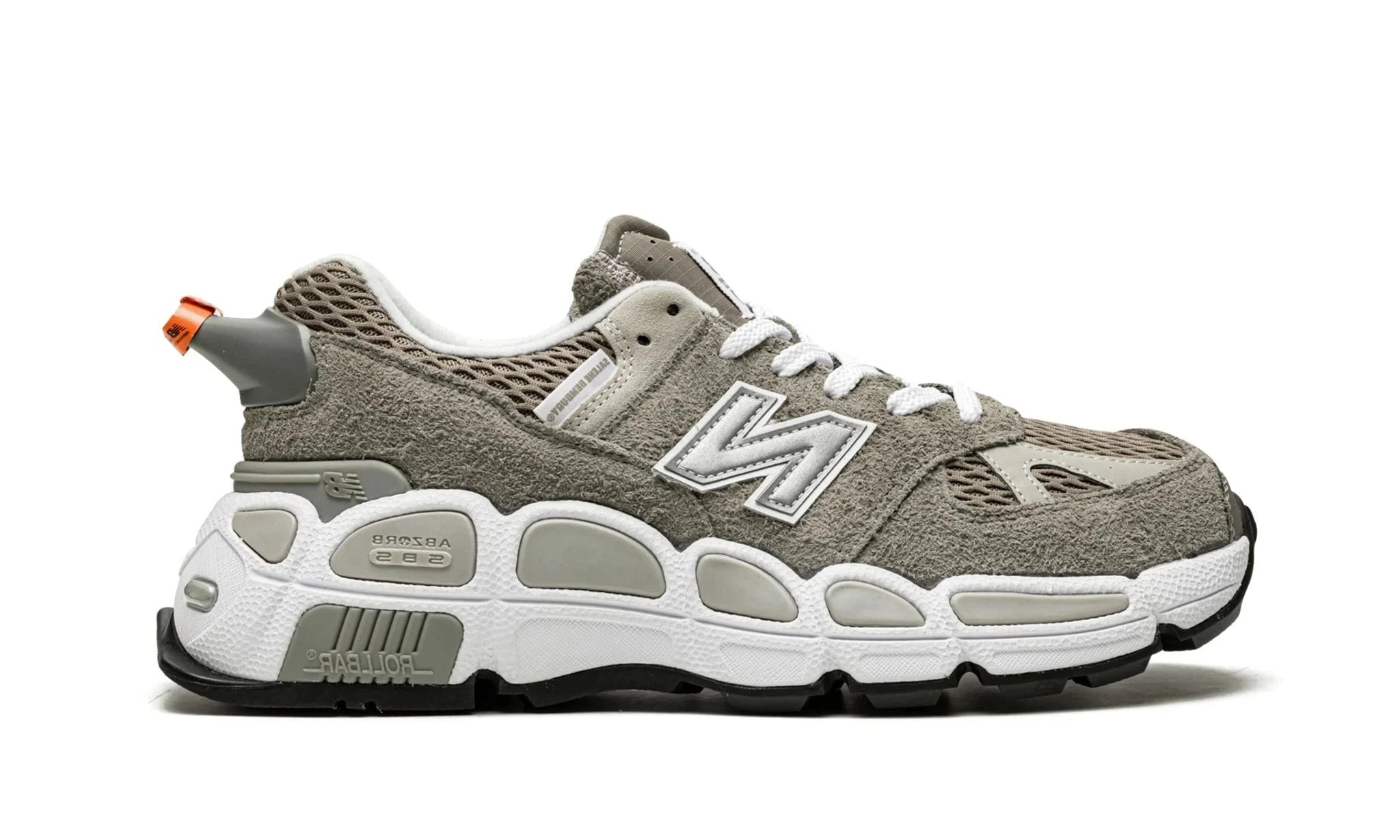 New Balance 574 YURT
Salehe Bembury Shark Skin