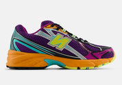  chaussure de sport new balance 740 neon light violet coloré , semelle légère , vue de profil