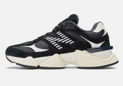 New balance 9060 black white vu de côté